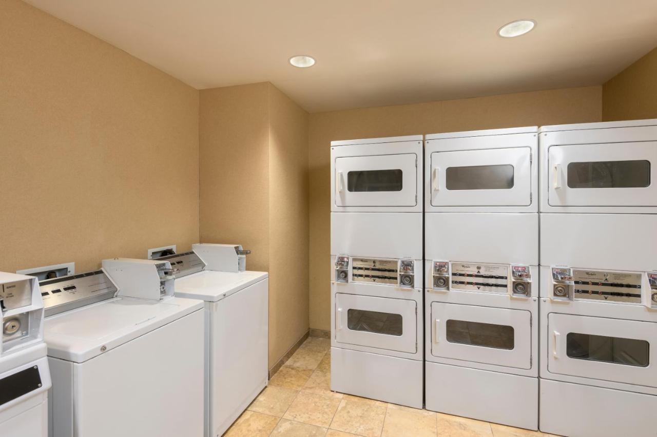 Towneplace Suites By Marriott Tucson Williams Centre Bagian luar foto