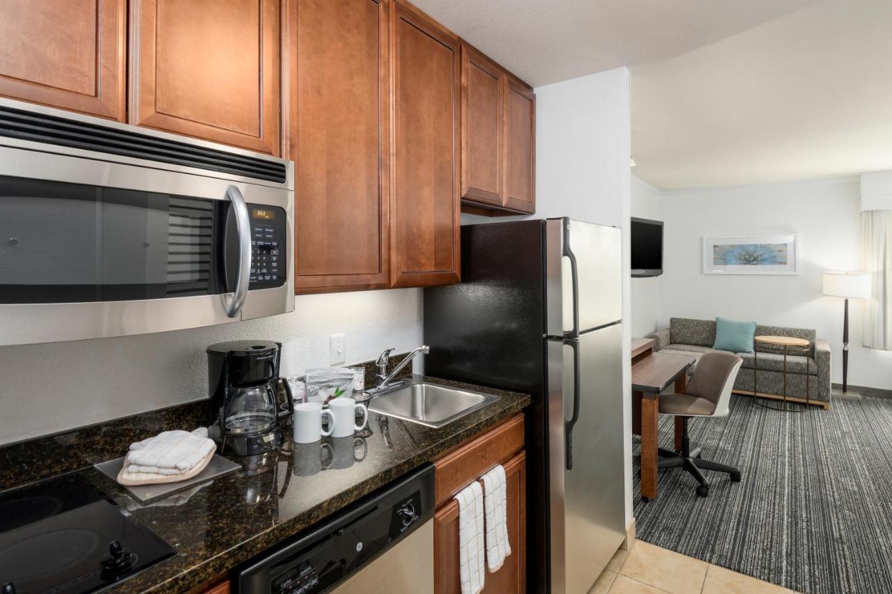 Towneplace Suites By Marriott Tucson Williams Centre Bagian luar foto